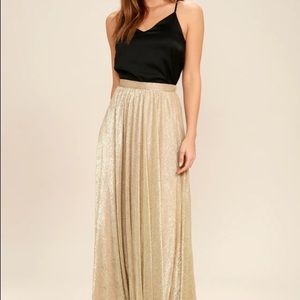 Lulus Gold Maxi skirt